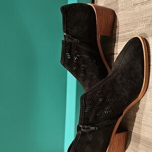 Black Textured Ankle Boots